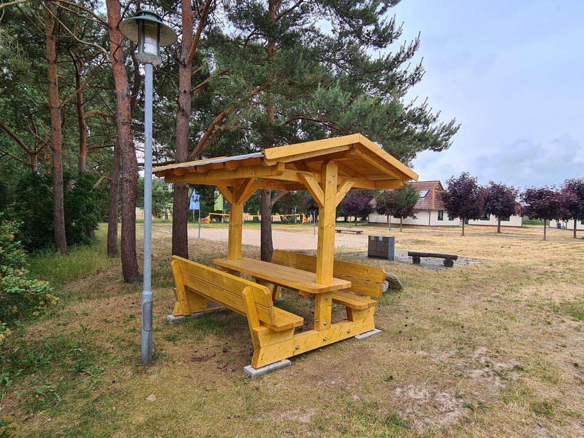 Jugendtours-Feriendorf Ummanz Exterior foto